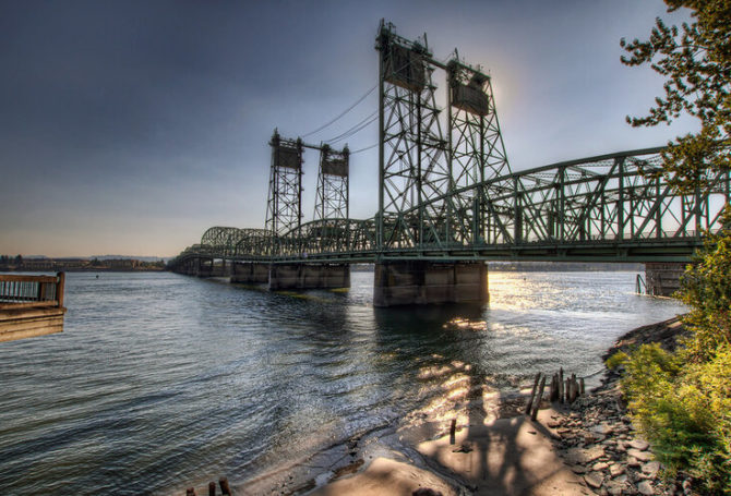 Image for Washington Initiative Approval Casts Shadow on I-5 Bridge Progress