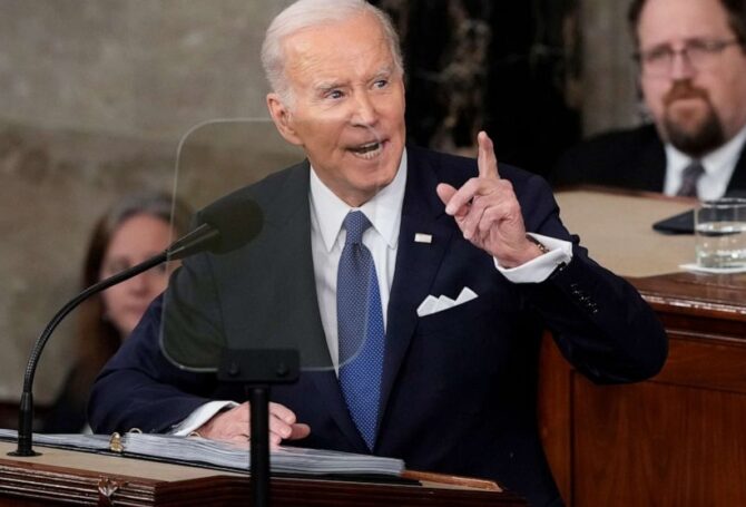 Image for Editorial Urges ‘Give ‘Em Hell, Joe’ Speech